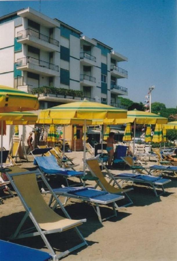 Appartamenti Rivamare Diano Marina Buitenkant foto
